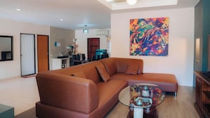 Living area - Thai Crystal Resident (Si Racha)