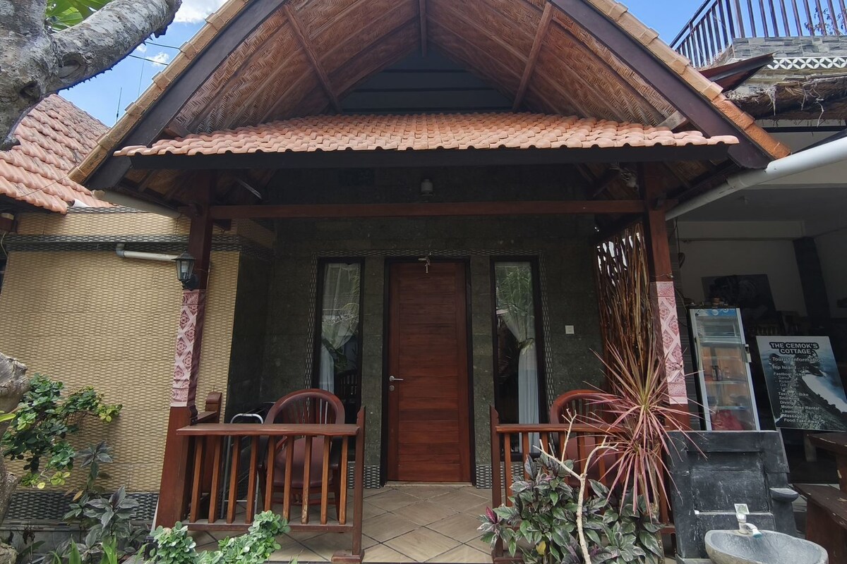 Deluxe Twin Room | Desk, WiFi (free), bed sheets