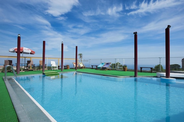 Pool - Izukogen Wanwan Paradise Hotel (Ito)