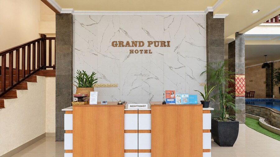 Townhouse Oak Hotel Grand Puri