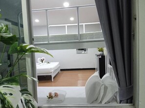 Family Triple Room - NK Guesthouse 1 (Khlong Toei)