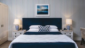 Room - Old St Mary Convent Vineyard Estate (Rapaura)
