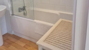 Bathroom - Southcourt (Worthing)