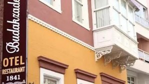 Exterior detail - BUDAKZADE KONAĞI 1841 (karşıyaka)