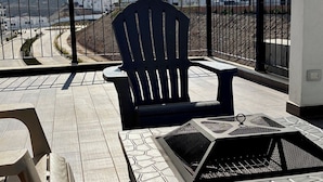 Outdoor dining - Vrbo Property (Ensenada)