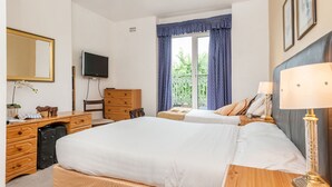 Unclassified image, 5 of 137, button - Westbourne (Brighton)
