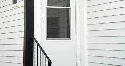 Serene 4-bedroom house with central AC and heating in charming Norwalk