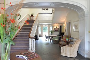 Lobby - The Elms (Worcester)