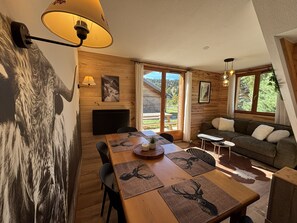 Dining - Demi chalet avec vue sur les pistes (Dévoluy)
