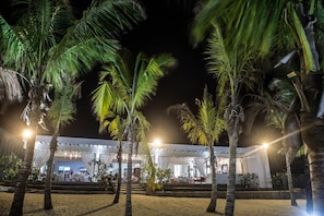 Exterior - Lion In The Sun Hotel (Malindi)