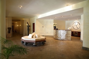Lobby - Lion In The Sun Hotel (Malindi)