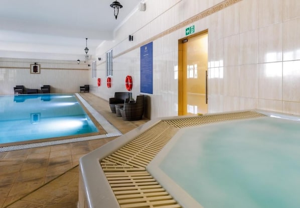Pool - Dwor Prawdzica Resort and Conference (Gdańsk)