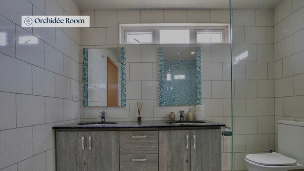 Unclassified image, 1 of 8, button - Vrbo Property (Port Louis)