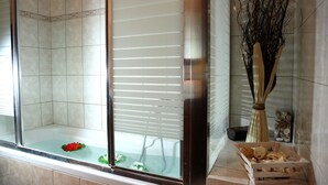 Bathroom - Prestige Villas (Lefkada)