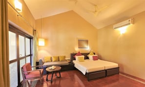 Room - Cardamom County (Peermade)
