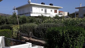 Unclassified image, 3 of 97, button - Niriides Hotel (Apokoronas)