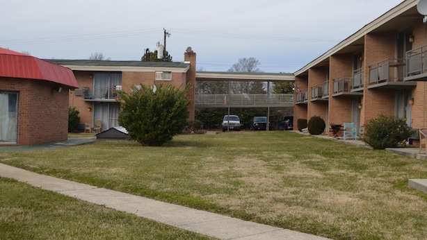 Unclassified image, 1 of 19, button - Amerihill Inn Suites Greensboro (Greensboro)