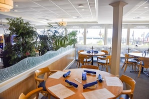 Dining - Chesapeake Beach Resort And Spa (Chesapeake Beach)