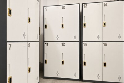 MIN HOSTEL CAPSULES