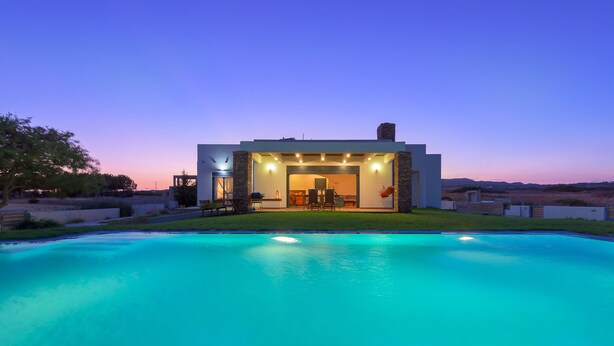 Pool - Cristelia Luxury Sea Front and Pool Villa (Rhodes)