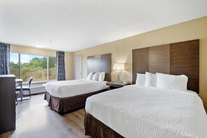 Room - Cedars Ocean View Inn (Long Beach)