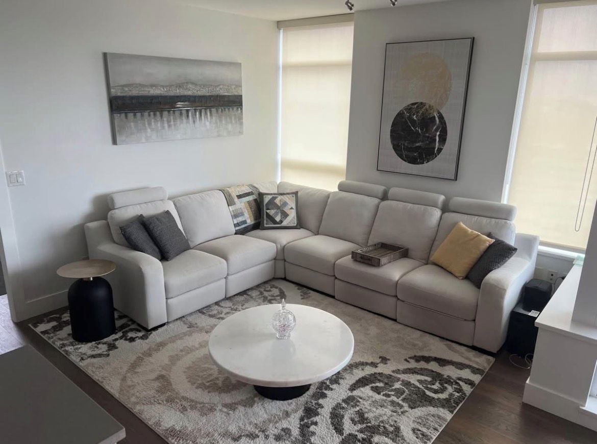 White Rock Ocean View 2 Bedroom Furnished Condo / November To April - White Rock