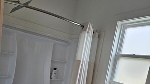 Bathroom - The Saltmarsh Guest House. Quaint, Convenient, and Pet Friendly (Darien)