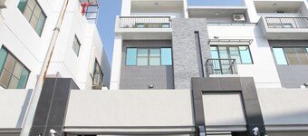Anping No 72 Bed and Breakfast
