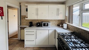 Unclassified image, 5 of 20, button - Serene 4-bedroom house in Birmingham perfect for family getaways (Birmingham)
