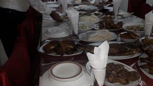 تناول الطعام