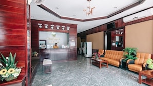 Lobby - V Hotel (Vientiane)