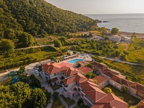 Unclassified image, 2 of 60, button - Elina Hotel Perdika (Igoumenitsa)
