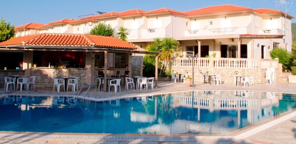 Unclassified image, 1 of 60, button - Elina Hotel Perdika (Igoumenitsa)
