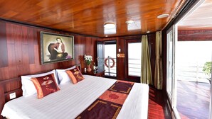 Room - Annam Junk (Halong)