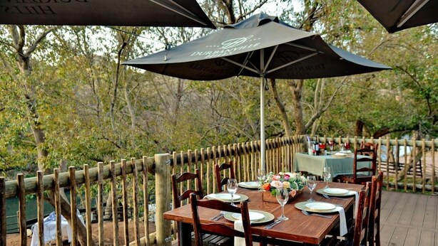 Outdoor dining - aha River Place Lodge (Centurion)