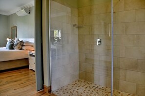 Bathroom - aha River Place Lodge (Centurion)