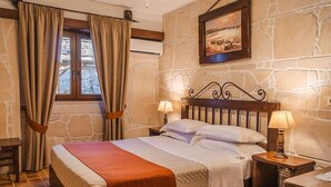 Room - Terra Minoika Villas (Sitia)