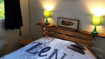 Tabla de planchar con plancha
