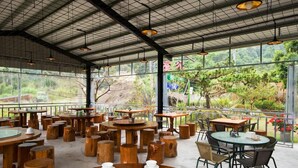 Dining - Riverside Homestay B and B (Lugu)