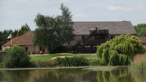 Unclassified image, 2 of 42, button - Lakeside Lodge Golf Centre (Huntingdon)