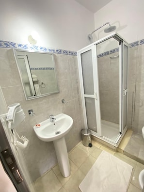 Bathroom - Hotel Chaouen (Derdara)