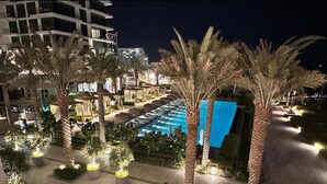 Pool - Luxury 1-bedroom apartment in Marassi Elegant & comfortable stay (Muharraq)