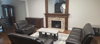 Spacious 5-bedroom house in marvelous Rowland Heights with AC