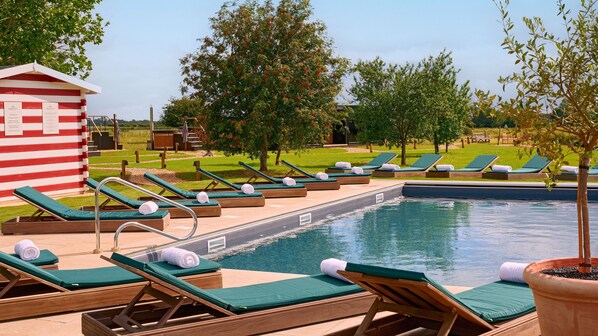 Pool - Barnsdale Lodge Hotel And Restaurant (Oakham)