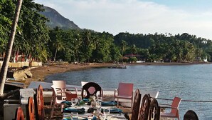 Khu ẩm thực ngoài trời