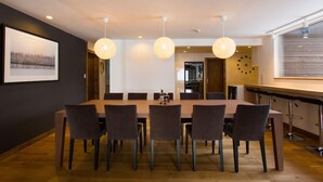 Dining - Greystone (Kutchan)