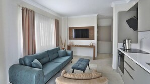 Living area - Nazli Hotel (Bodrum)