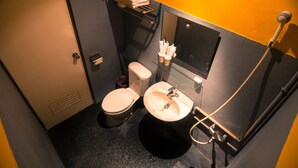 Bathroom - Travel Apartment (Hengchun)