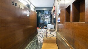Lobby - OYO Rooms RT Nagar HMT Playground (Bengaluru)