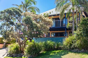 Exterior - Clubyamba Luxury Hilltop Villas (Yamba)